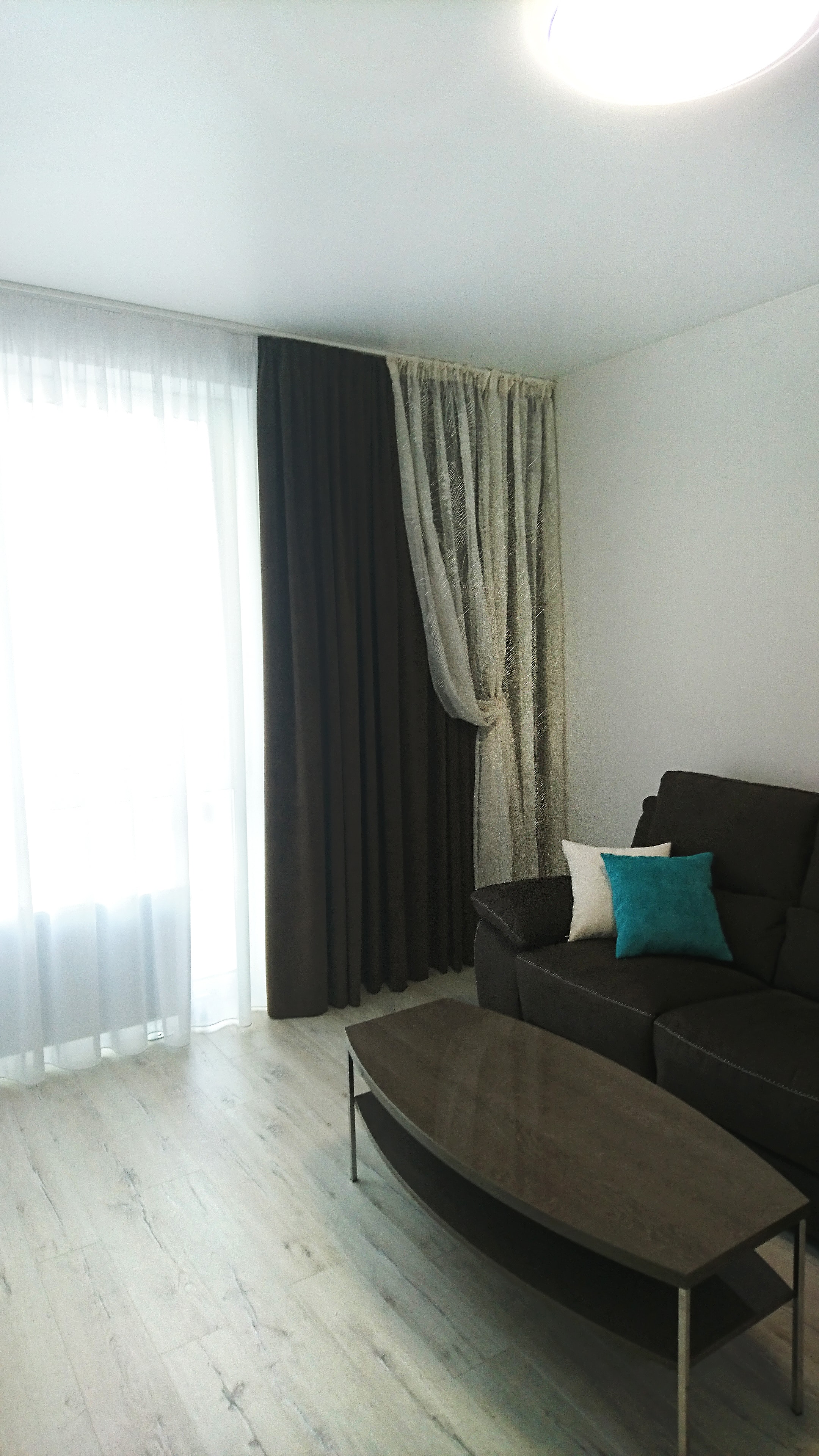 декоративне подушки, шторы и тюль в гостиную | Allagio